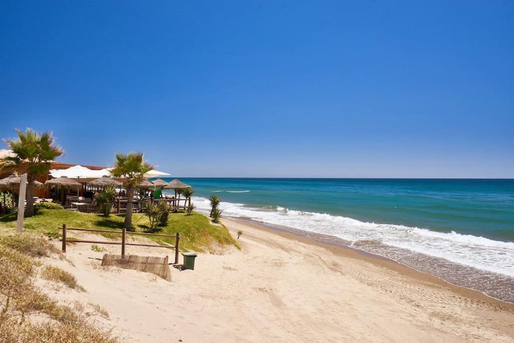 Apartamento Oleholidays 726 Romana Playa Junto Al Mar Marbella Exterior foto